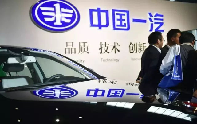 2024新澳門正版免費資本車,數(shù)據(jù)分析引導決策_定制版95.905