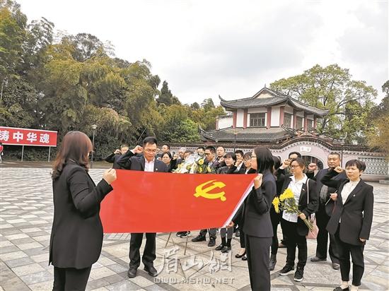 洪雅縣司法局創(chuàng)新法治建設(shè)項(xiàng)目，服務(wù)群眾零距離新進(jìn)展